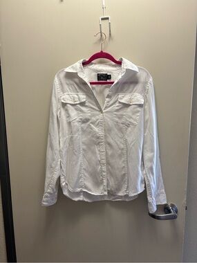 100% linen Anerican Living size M White Button-Up (0025)